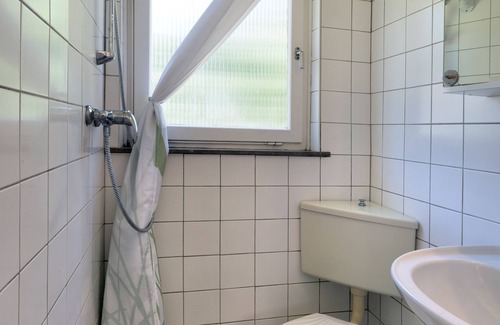Heidkate House | Sunny terraced house close to the beautiful beach.