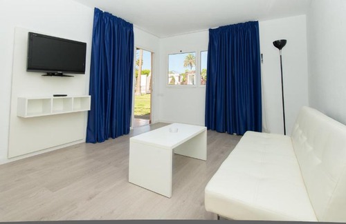 Playa del Ingles Apartment | Sunny Village