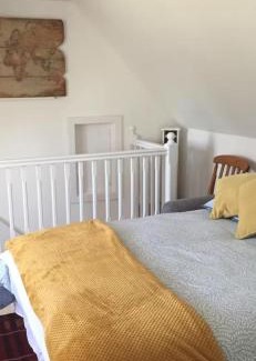 Howlett End Bed & Breakfast | Sunnyside Cottage