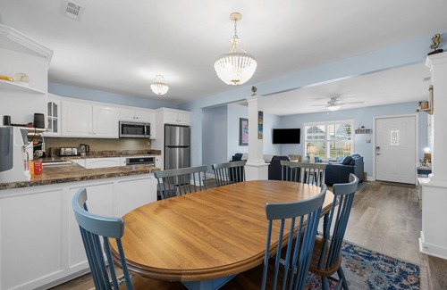 Pawleys Island House | SUNNYSIDE UP, The happiest home in Pawleys!