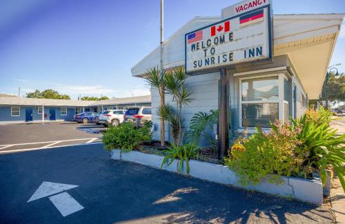 Le Barons Of Titusville Hotel | Sunrise Inn by OYO Titusville FL