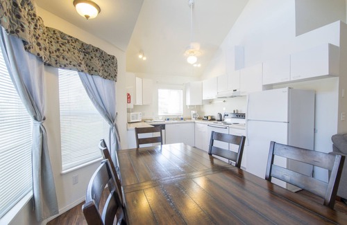 Anacortes Hotel | Sunrise Inn Villas and Suites