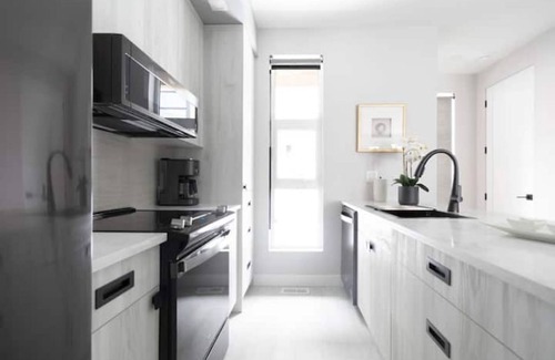 Regional District of Nanaimo House | Sunrise Ridge seaside escape
