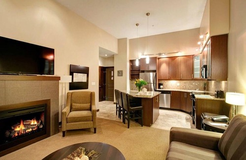 Regional District of Nanaimo Apartment | Sunrise Ridge Waterfront Resort