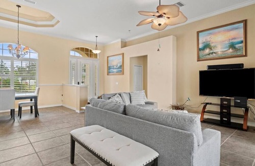 Port Charlotte House | Sunseeker Haven for 10!