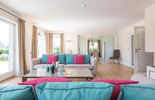 Wenningstedt-Braderup House | Sunset Beach House