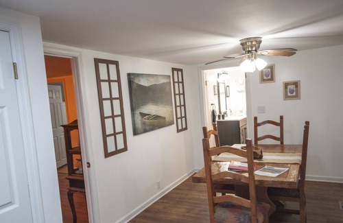 Hayesville Cabin | SUNSET COTTAGE: 1 BR, 1 BA Cabin or Bungalow in Hayesville, Sleeps 4