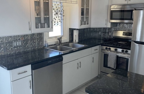 North Beach Haven House | Sunset Cove: Bayview, fantastic location, close to everything