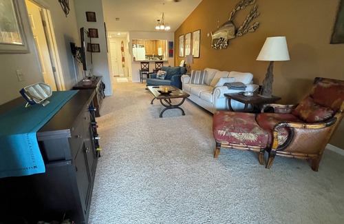 Welaka Condo | Sunset Getaway