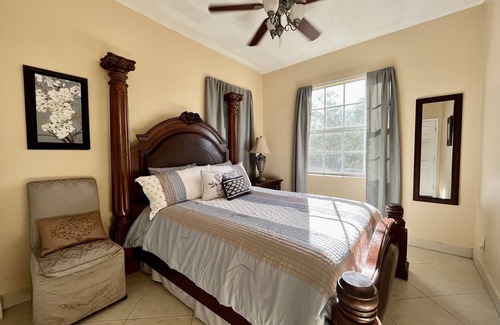 Rural Estates House | Sunset Hide A Way Entire Guest House