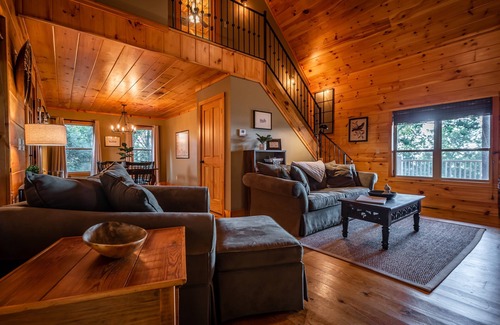 Mentone Cabin | Sunset Hill in Mentone