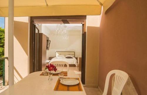 Nikita House | Sunset house