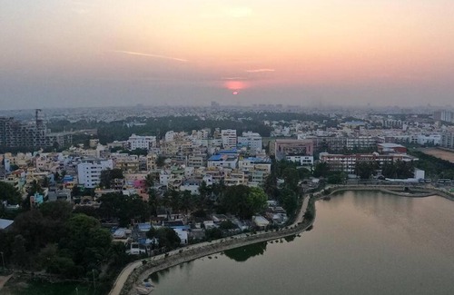 Agara Apartment | Sunset+Lakeview-3BHK20Flr-Family