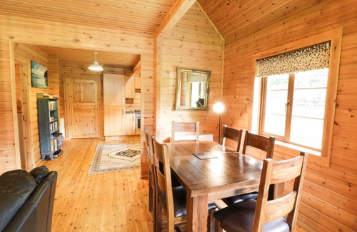 Llanbedr Cottage | SUNSET LODGE 6, family friendly, with open fire in Llanbedr