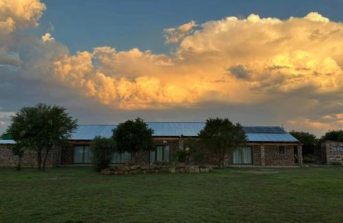 Kroonstad Cabin | Sunset Lodge