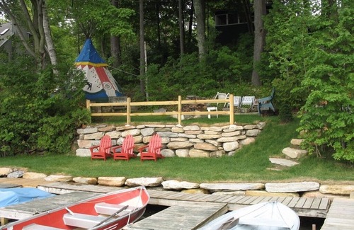 Bomoseen Cabin | SUNSET PINES CABIN LAKEFRONT