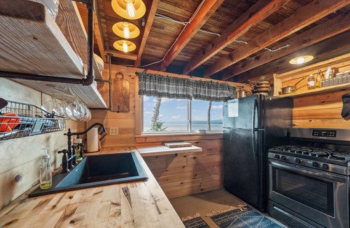 Rangeley Plantation Cabin | Sunset Point Camps - Spectacular Mooselookmeguntic cabins, offering privacy & 2 beaches!