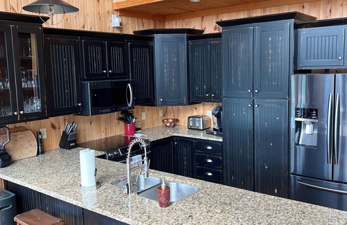 Six Mile House | Sunset Point on Lake Keowee