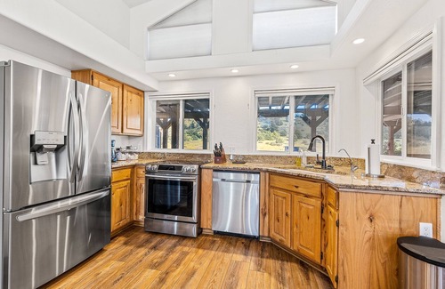 Flagstaff House | π
 Sunset Ranch π
 Views Views Views with Private Pickelball Court