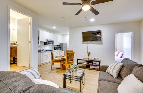Paradise Hills Apartment | Sunset Serenity