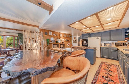 Oakhurst Villa | Sunset Summits Cabin | Hot Tub | Game Room |