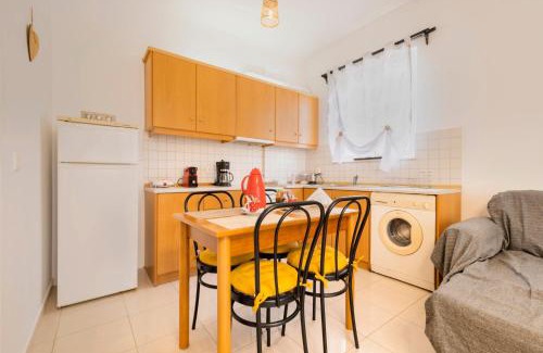 Petaloudes Apartment | Sunset View