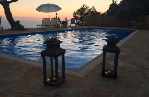 Exanthia Apartment | Sunset View Studios