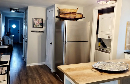 Colonial Beach Cottage | Sunset Views, Grilling, Short Walk to The Beach ~ Located on the Point