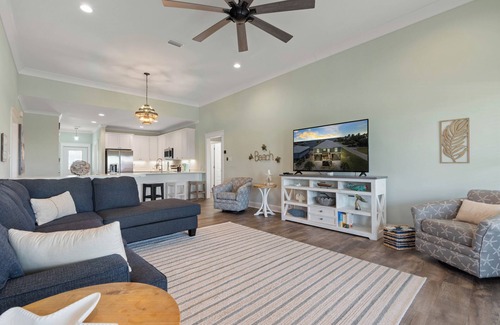 Fort Morgan Pines House | Sunsets, serenity, and salty air - welcome to paradise!