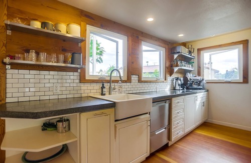 Cardiff-by-the-Sea House | Sunshine and Sea Breezes in this Family Friendly Beach Getaway