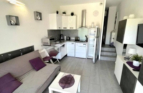 Le Lavandou Apartment | Sunshine at the Lavandou Apartment