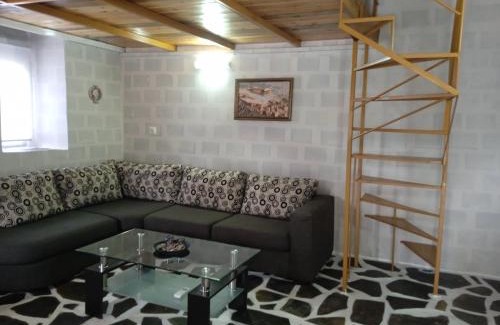 Vamvaka Apartment | SUNSHINE