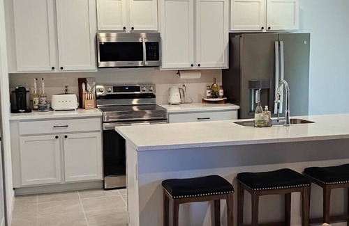 North Port House | Sunshine Home by largest natural Warm Mineral Springs and best Florida beaches