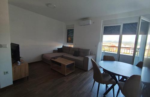 Kragujevac Apartment | Sunshine III Apartment