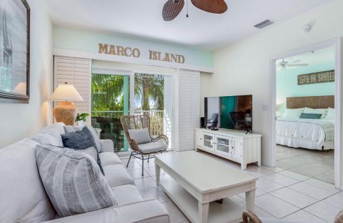 Marco Island Apartment | Sunshine on My Shoulders