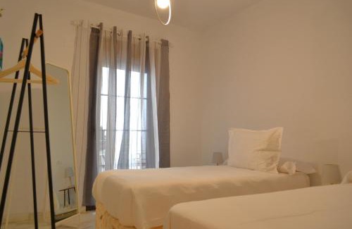 Distrito Centro Apartment | SunShine Patio del Consistorio