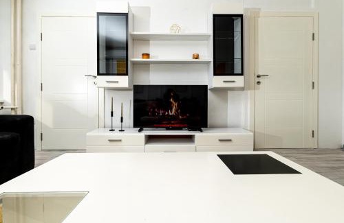 Subotica Apartment | Sunshine