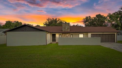 Brandon House | Sunshine State Retreat Luxury Pool Home