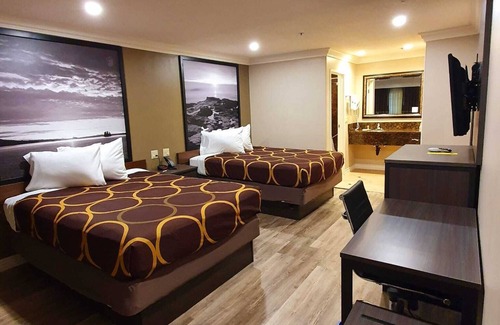 Cypress Hotel | Super 8 by Wyndham Cypress Buena Park Area