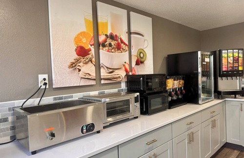 Great Falls Hotel | Super 8 By Wyndham Great Falls City Center