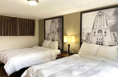 Bovard Hotel | Super 8 by Wyndham Greensburg