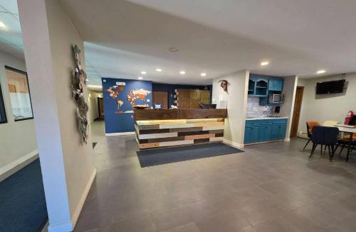 Hayward Hotel | Super 8 by Wyndham Hayward WI