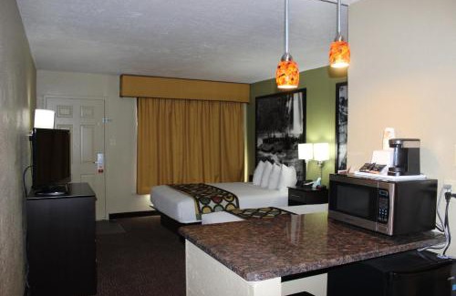 Flagstaff Hotel | Super 8 by Wyndham NAU/Downtown Conference Center