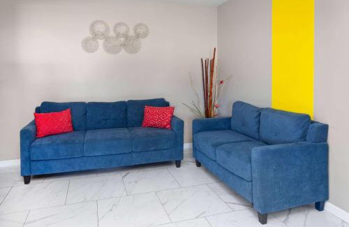 Olney Hotel | Super 8 by Wyndham Olney