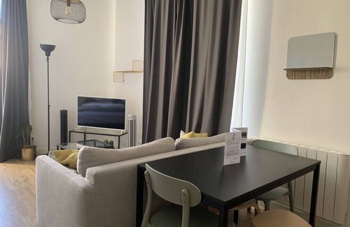 Bordeaux City Centre Apartment | Super apartment in hypercentre for 4 people