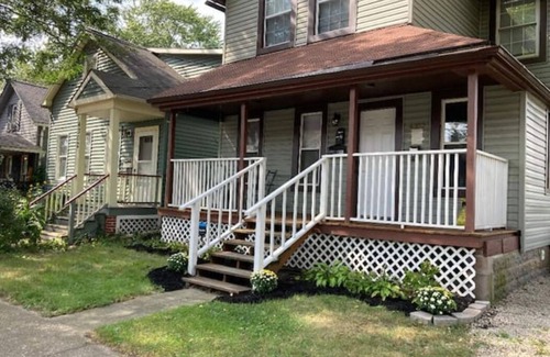 Ohio City House | Super Close to Hot Spots in Ohio City, Cleveland