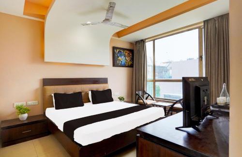 Noida Hotel | Super Collection O Ambient Inn