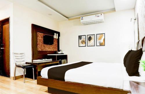 Gwalior Hotel | Super Collection O Kampoo Tiraha Road formerly Siddhi Vinayak