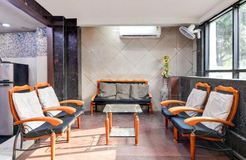 Kolkata Hotel | Super Collection O VIP Road Formerly Hotel Heritage