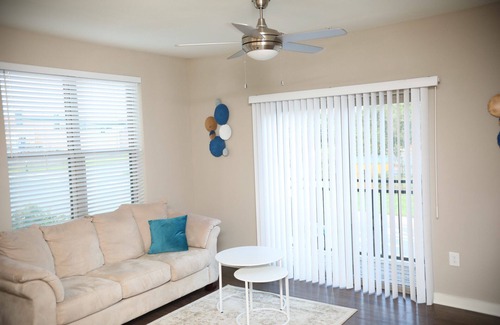 Winston - Salem Apartment | Super Cute Condo- DownTown WS/Free Parking/Pets ok